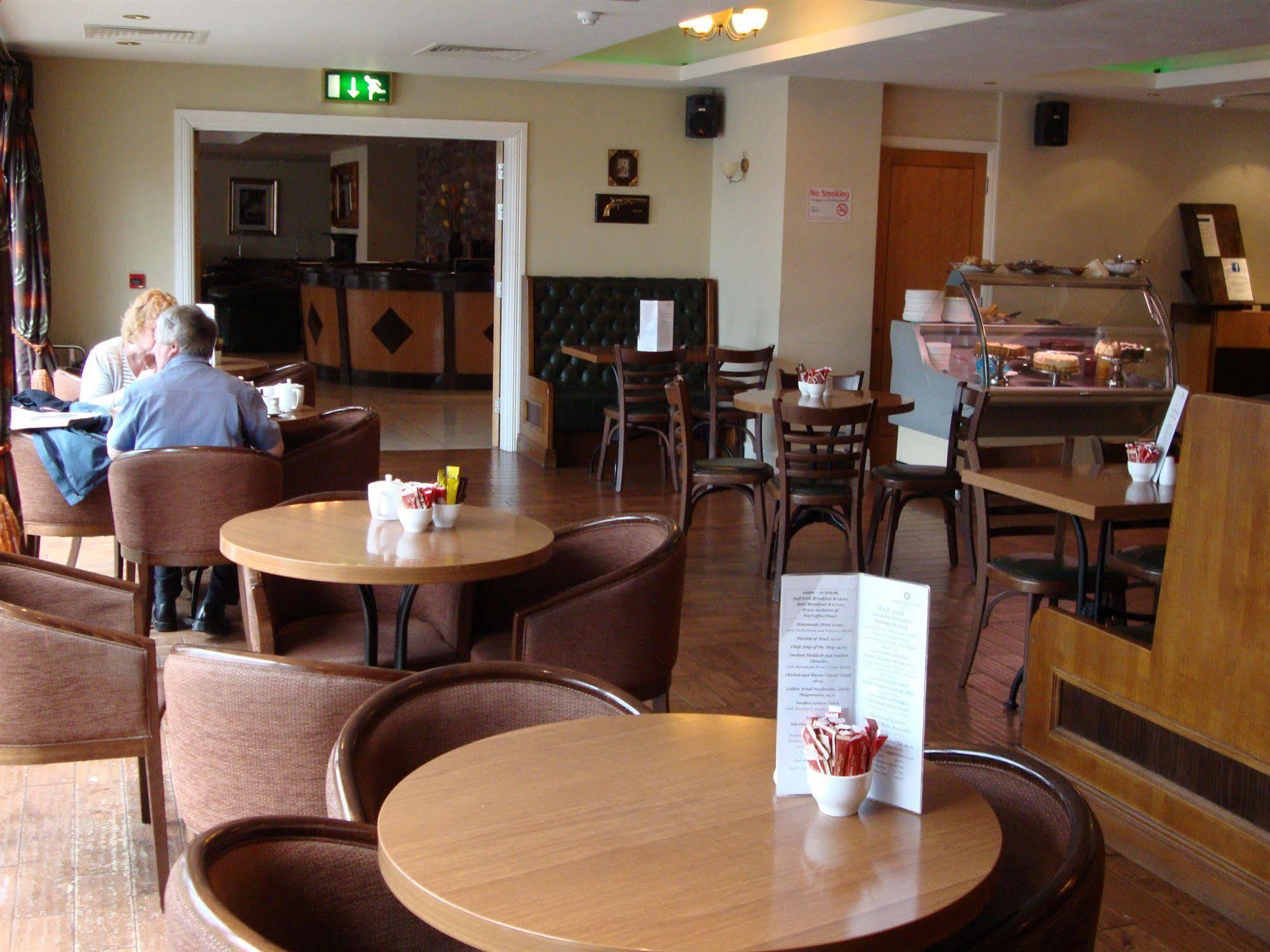 Ard Ri House Hotel Tuam Bagian luar foto