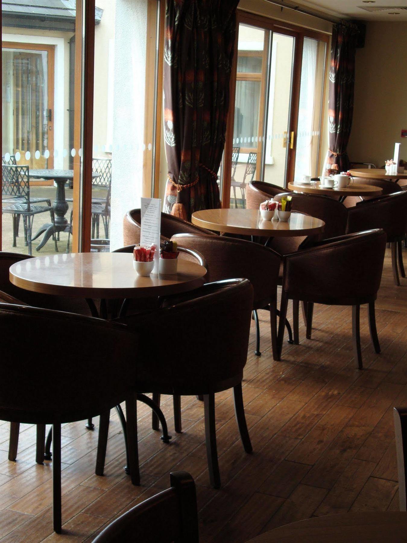 Ard Ri House Hotel Tuam Bagian luar foto