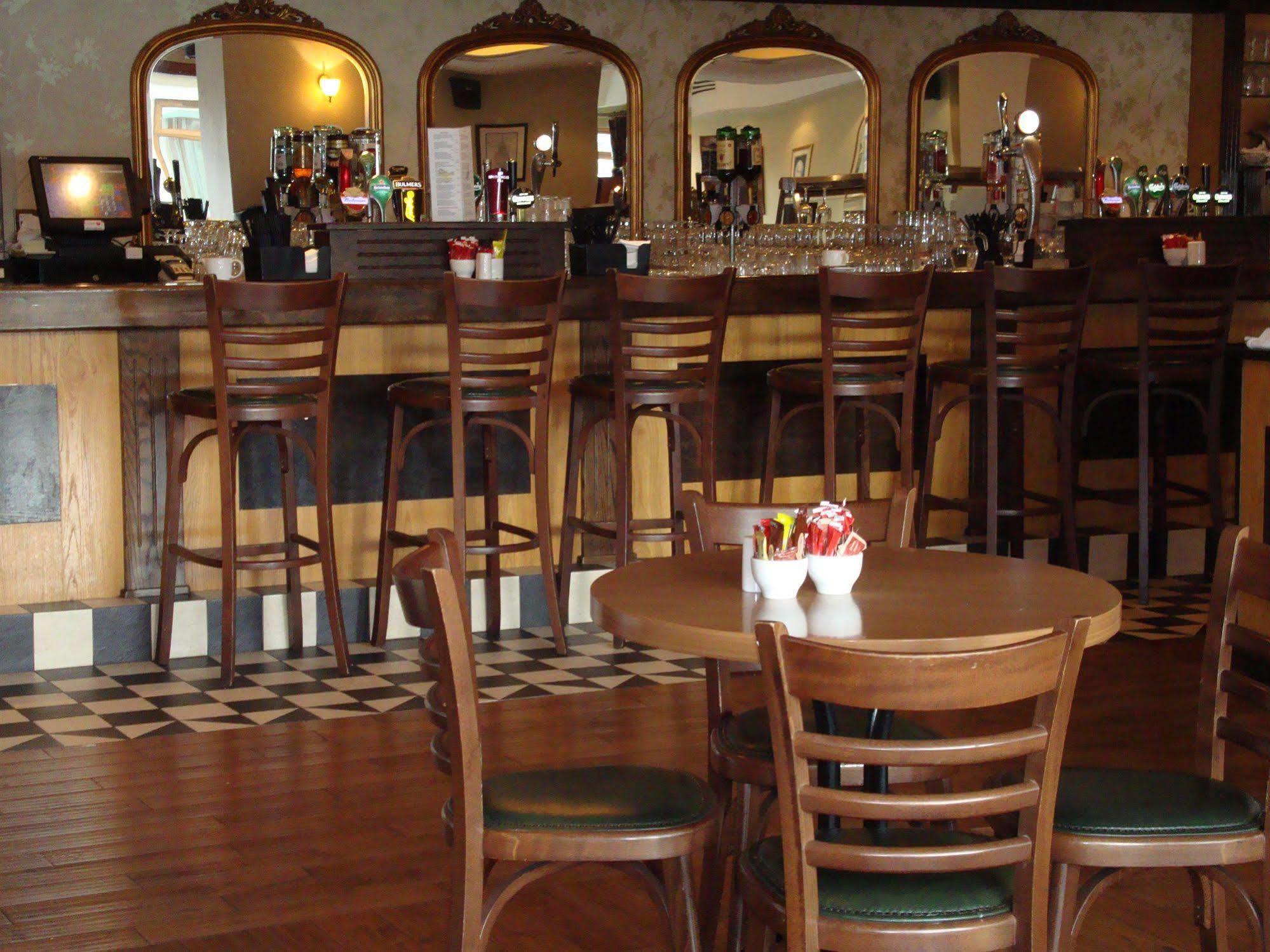 Ard Ri House Hotel Tuam Bagian luar foto