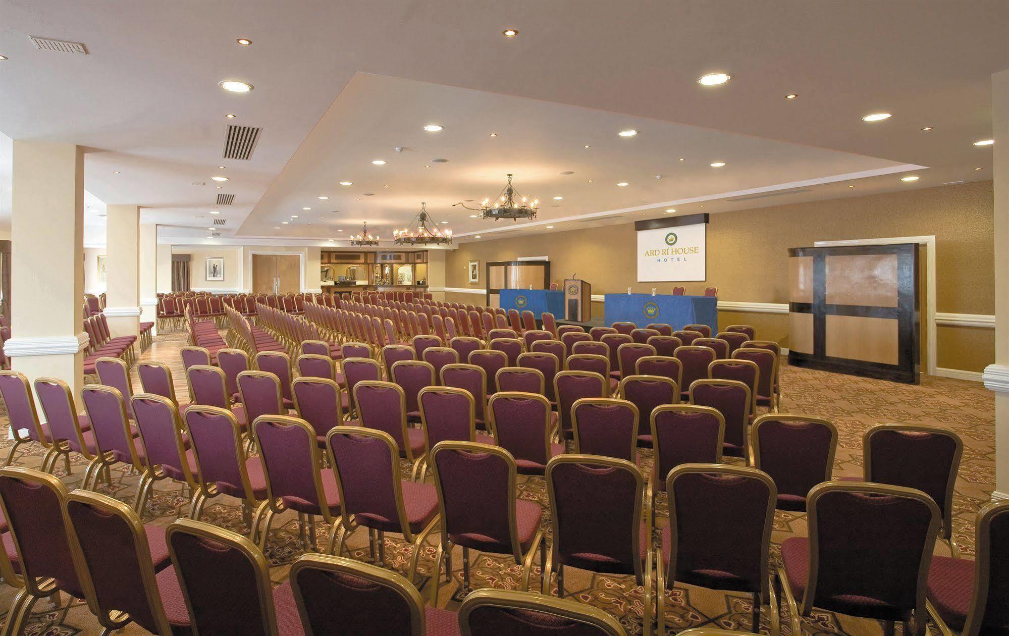 Ard Ri House Hotel Tuam Bagian luar foto