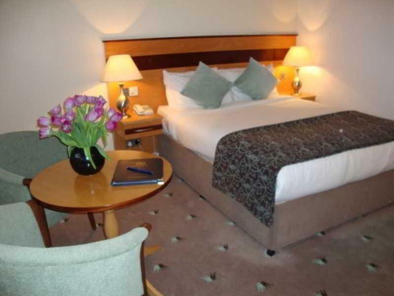 Ard Ri House Hotel Tuam Bagian luar foto